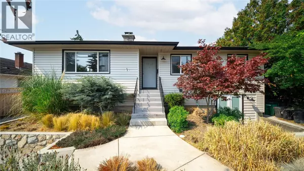 Saanich, BC V8R5B7,2720 Foul Bay Rd