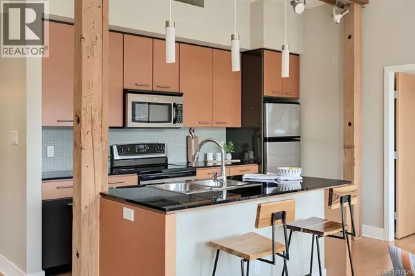 Victoria, BC V8W1M4,610 Johnson ST #306