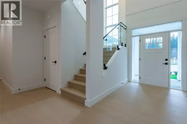 Campbell River, BC V9H0G4,748 Beaver Creek Blvd