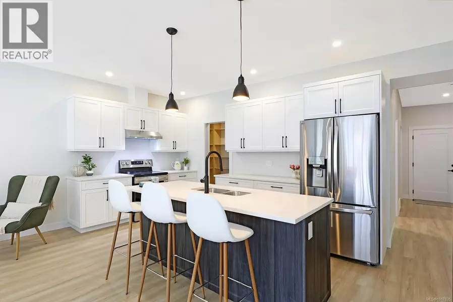 1505 Croation RD #29, Campbell River, BC V9W3T4