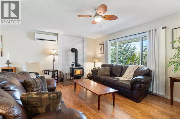 Parksville, BC V9P1G8,691 Brice Ave