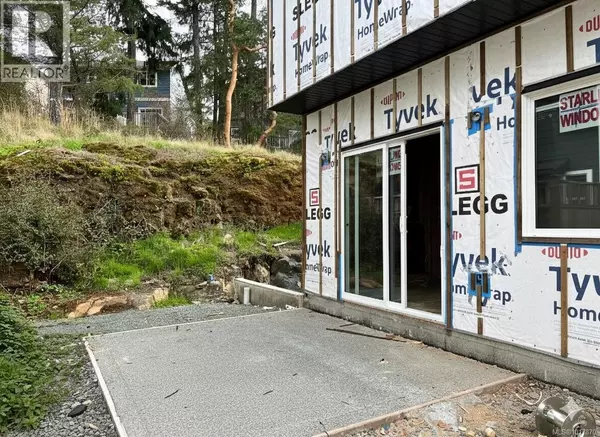 Langford, BC V9C0J9,925 Rosefinch Pl