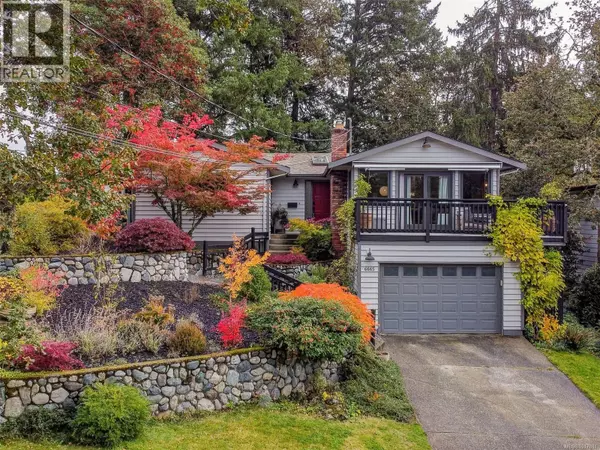 6665 Trudeau Terr, Central Saanich, BC V8W1A3