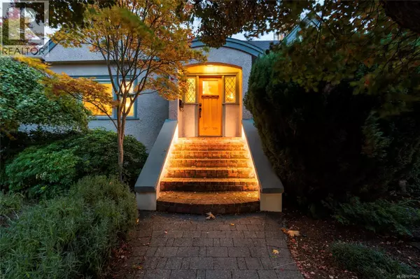 Saanich, BC V8N2T5,1690 Ash Rd