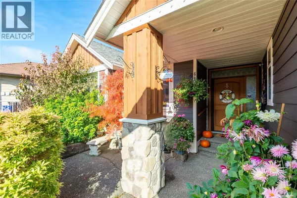 Campbell River, BC V9H1V9,660 Mariner Dr