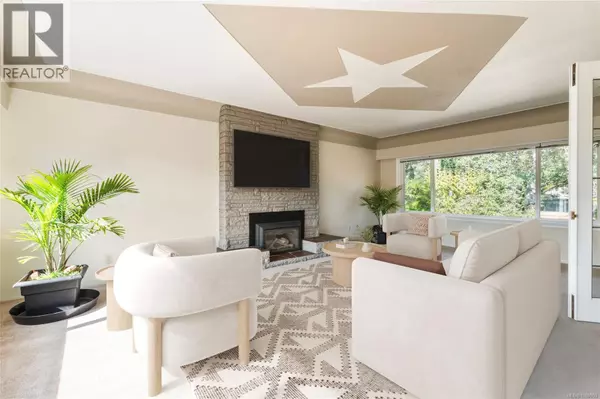 Saanich, BC V8P2N6,3944 Cedar Hill Cross Rd