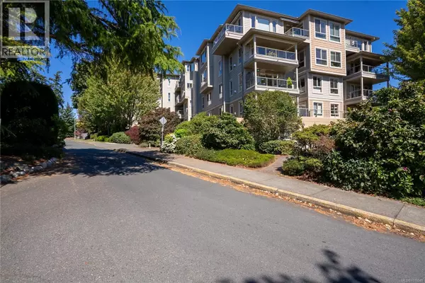 121 Aldersmith PL #110, View Royal, BC V9A7M7