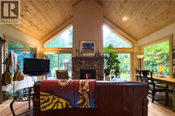 Cortes Island, BC V0P1Z0,403 Whaletown Rd