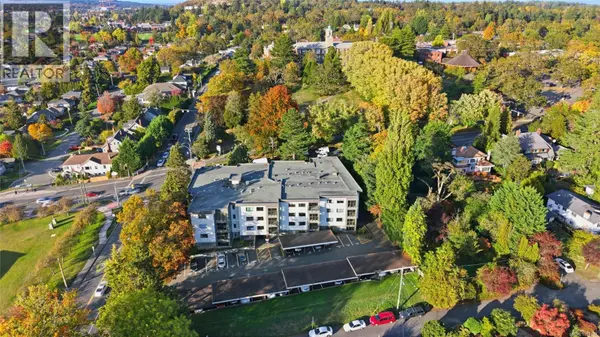 1875 Lansdowne RD #405, Saanich, BC V8P1A9