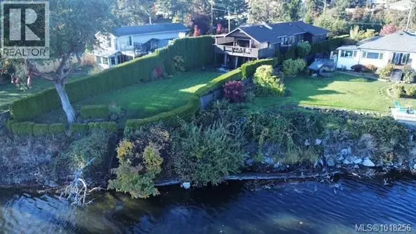 View Royal, BC V8Z5E5,128 St. Giles ST #A