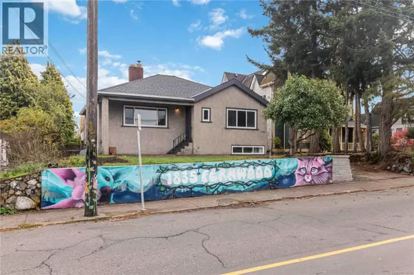 Victoria, BC V8T2Y5,1835 Fernwood Rd