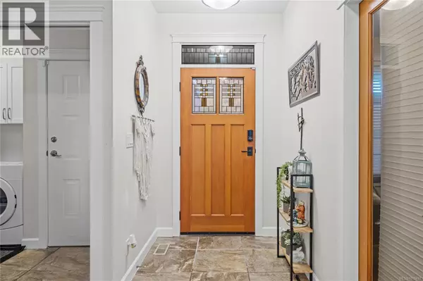 Nanaimo, BC V9V0A3,4921 Coral WAY #103