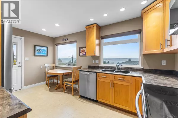 Campbell River, BC V9W2L9,60 McLean St