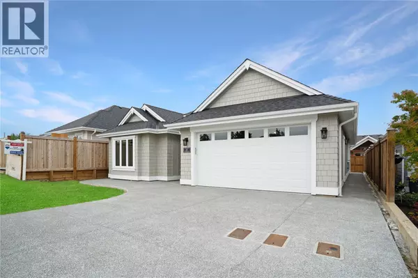 Parksville, BC V9P1H3,612 Rainbow Way