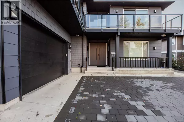 Saanich, BC V8Z2N3,741 Snowdrop Ave