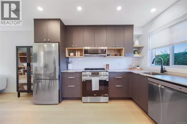 Port Alberni, BC V9Y2C3,2846 4th AVE #2