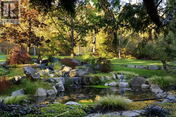 North Saanich, BC V8L5M1,11321 Chalet Rd