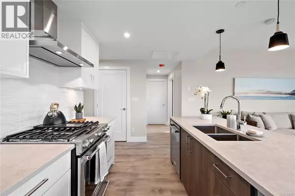 Central Saanich, BC V8M0B9,2520 Hackett CRES #101