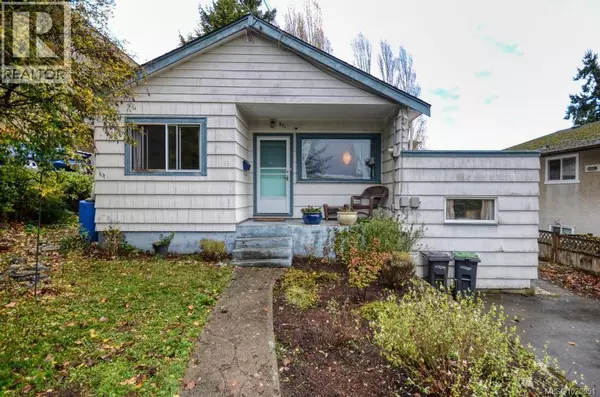 Esquimalt, BC V9A5V3,871 Fleming St