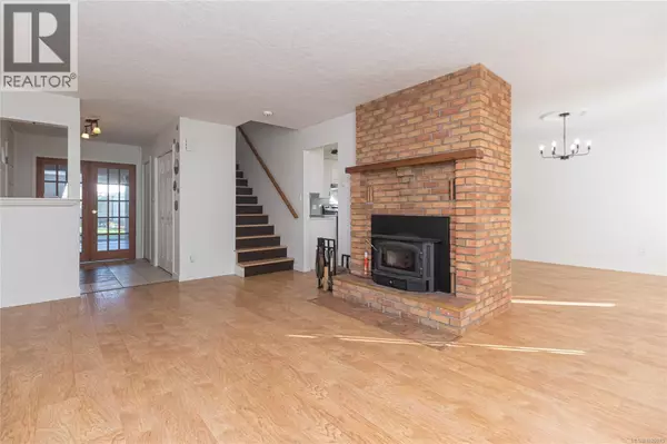 Langford, BC V9B5W7,2946 Cressida Cres