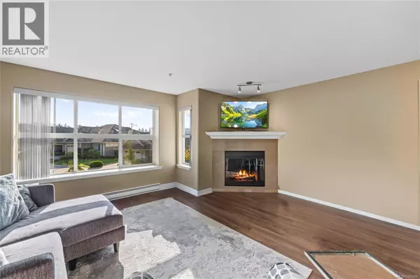 Nanaimo, BC V9T0B5,5945 Kaden PL #201