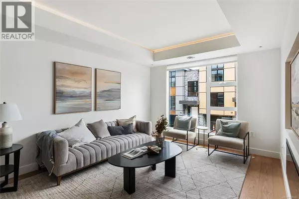 4253 Dieppe RD #32, Saanich, BC V8X2N2