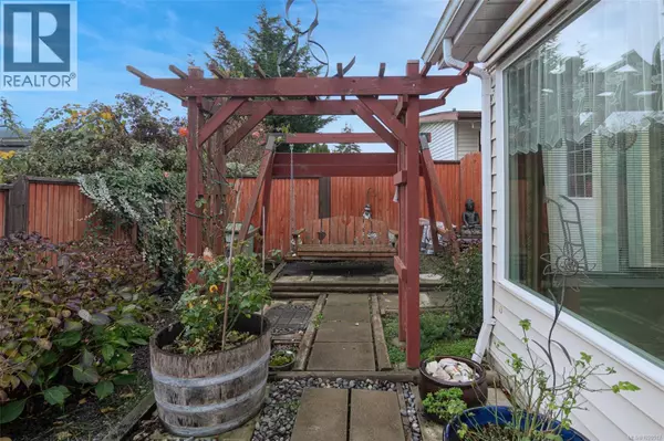 Salt Spring, BC V8K1S2,135 Brinkworthy RD #2074