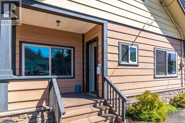 Nanaimo, BC V9R4Y3,18 Gillespie St S