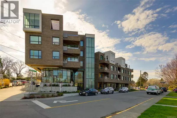 Oak Bay, BC V8R2E2,2285 Bowker AVE #PH5