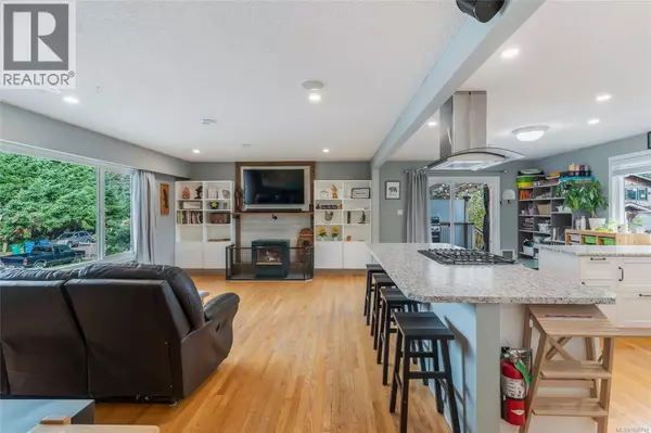 Nanaimo, BC V9T2N1,5523 Fernandez Pl