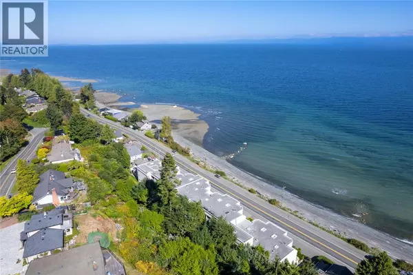 3156 Island HWY West #103, Qualicum Beach, BC V9K2C6
