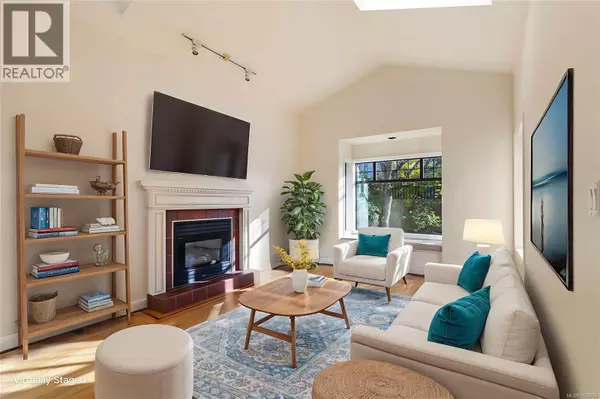 Esquimalt, BC V9A5A9,847 Wollaston St