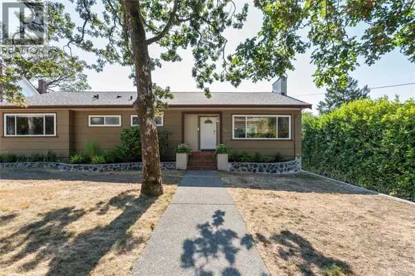 3944 Cedar Hill Cross Rd, Saanich, BC V8P2N6
