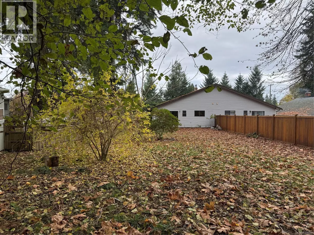 Campbell River, BC V9W1S8,513 Erickson RD #B