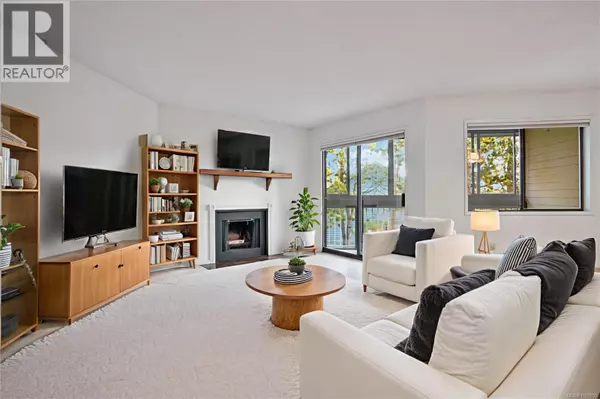 69 Gorge RD West #504, Saanich, BC V9A1L9