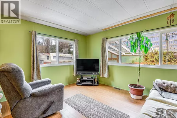 Campbell River, BC V9H1H8,129 Seabreeze Dr N