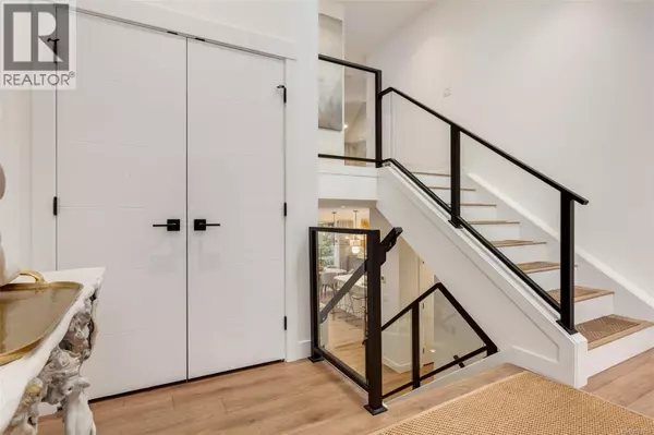 Nanaimo, BC V9T0K8,228 Golden Oaks Cres