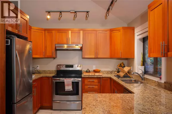 Salt Spring, BC V8K1P1,182 Grantville St