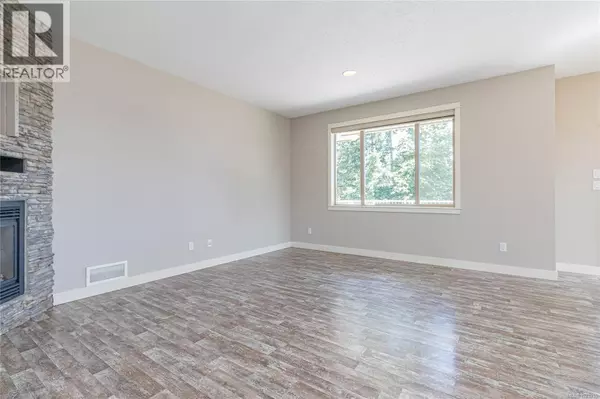 Nanaimo, BC V9R0B2,1050 Southwood Dr