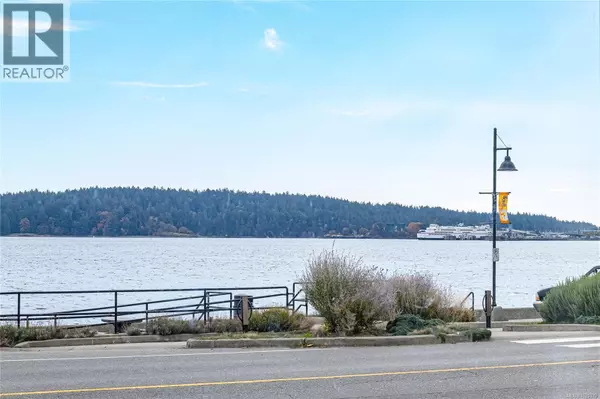 Nanaimo, BC V9S5P4,2815 Departure Bay RD #110