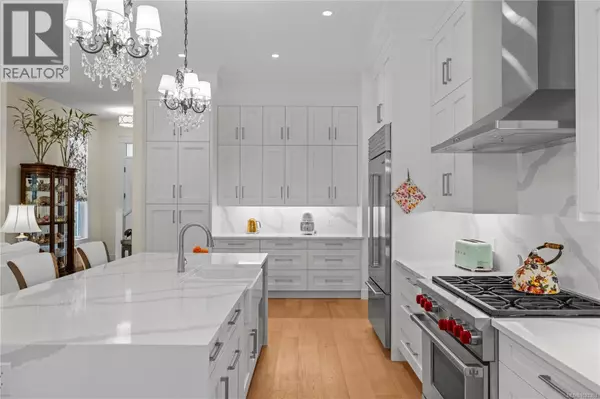 Parksville, BC V9P2R5,1353 Parkhurst Pl