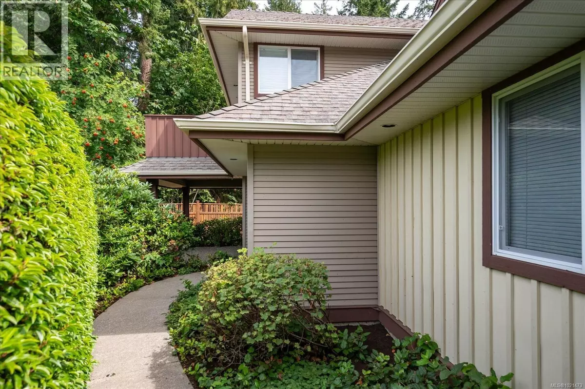 Parksville, BC V9P1C5,340 Young ST #12