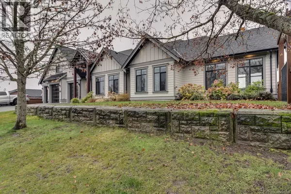 776 Hirst Ave, Parksville, BC V9P2L5