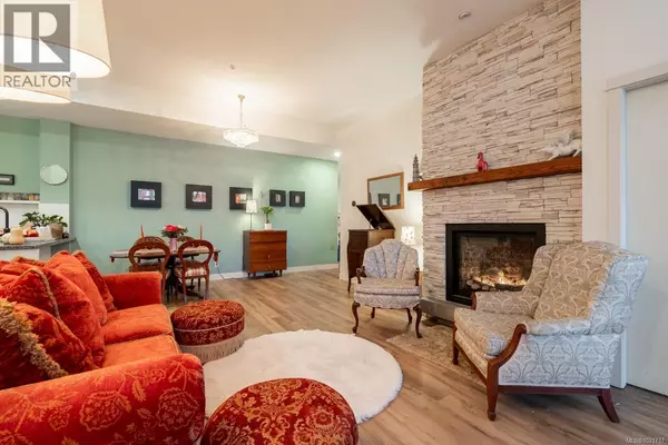 Nanaimo, BC V9R0B8,38 Front ST #110