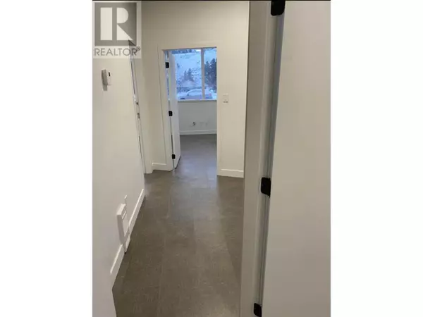 Okanagan Falls, BC V0H1R4,1135 MAIN ST #1