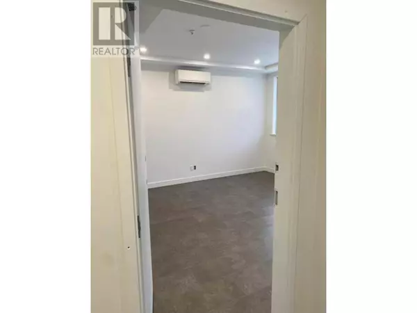 Okanagan Falls, BC V0H1R4,1135 MAIN ST #1