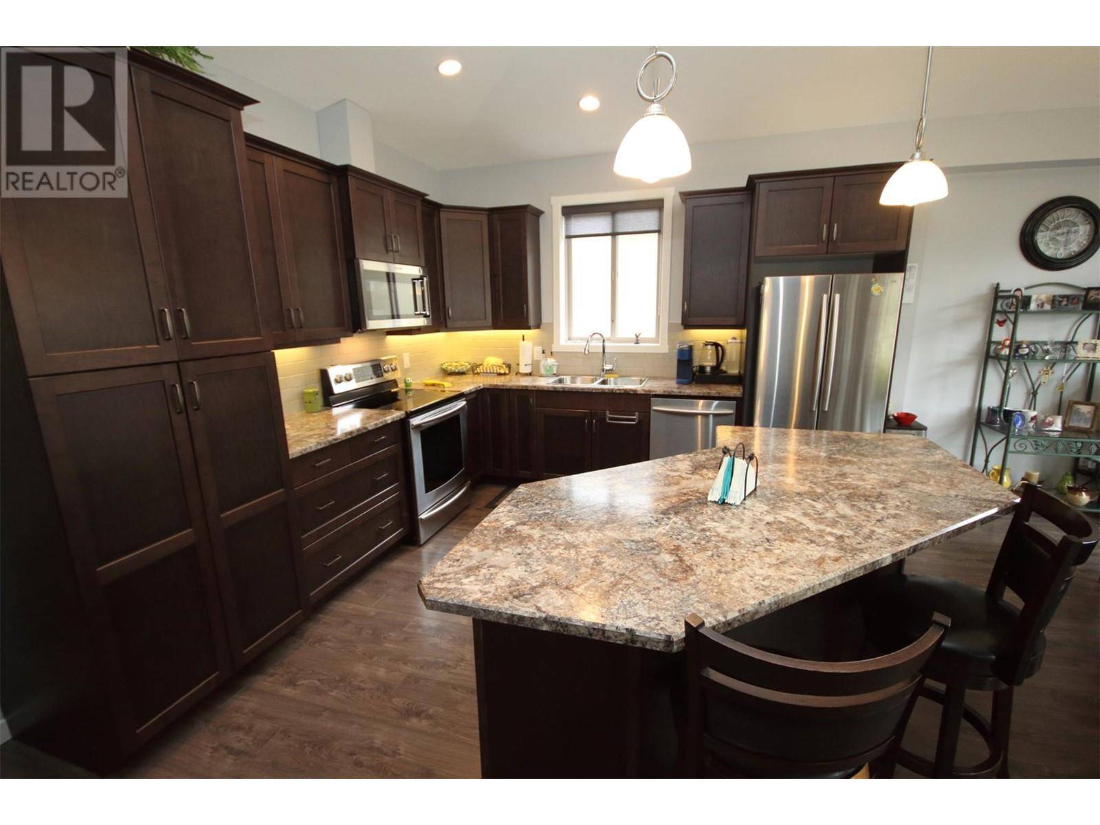 Oliver, BC V0H1T4,6833 Meadows DR #37