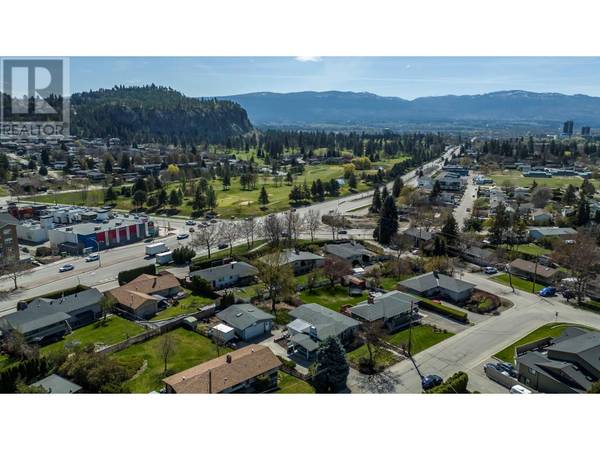 750 Glenmore Drive, Kelowna, BC V1Y4N8