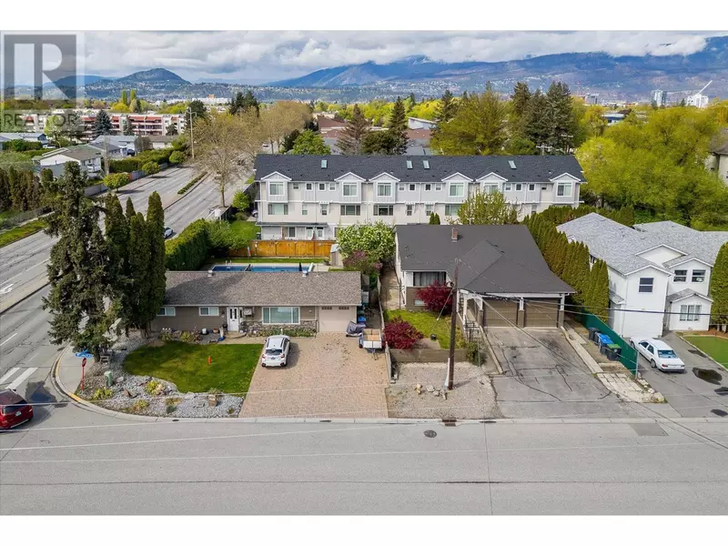 2030 Wilkinson Street, Kelowna, BC V1Y3Z8