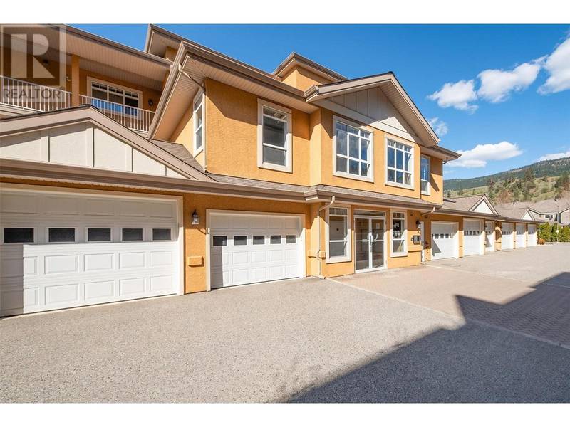 3570 Woodsdale RD #205, Lake Country, BC V4V1Y9